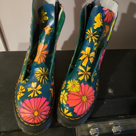 Handpainted floral retro leather jadon Dr Martens - Picture 12 of 12